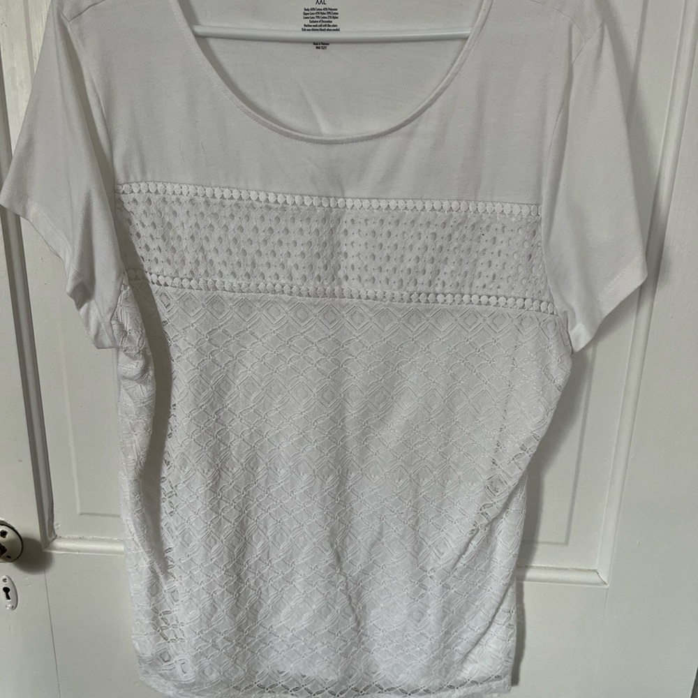 croft & barrow White Short-Sleeve Lace Front Knit Top